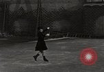Standbild Eislaufen Ereignis Europa, 1924, aus Sekunde 14 historischem Filmmaterial Videoclip 65675067409