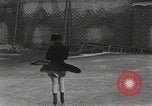 Standbild Eislaufen Ereignis Europa, 1924, aus Sekunde 33 historischem Filmmaterial Videoclip 65675067409