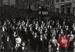 Standbild Trauerzug Rom Italien, 1925, aus Sekunde 33 historischem Filmmaterial Videoclip 65675067411