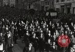 Standbild Trauerzug Rom Italien, 1925, aus Sekunde 37 historischem Filmmaterial Videoclip 65675067411