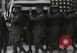 Standbild Hommage an unbekannte amerikanische Soldat Chalons-en-Champagne Frankreich, 1921, aus Sekunde 27 historischem Filmmaterial Videoclip 65675067412