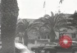 Standbild US-Konsul Russell Brooks trifft sich mit lokalen Führern Casablanca Marokko, 1942, aus Sekunde 9 historischem Filmmaterial Videoclip 65675067424
