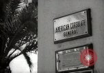 Standbild US-Konsul Russell Brooks trifft sich mit lokalen Führern Casablanca Marokko, 1942, aus Sekunde 14 historischem Filmmaterial Videoclip 65675067424