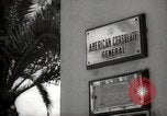 Standbild US-Konsul Russell Brooks trifft sich mit lokalen Führern Casablanca Marokko, 1942, aus Sekunde 15 historischem Filmmaterial Videoclip 65675067424