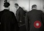 Standbild US-Konsul Russell Brooks trifft sich mit lokalen Führern Casablanca Marokko, 1942, aus Sekunde 36 historischem Filmmaterial Videoclip 65675067424