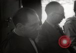 Standbild US-Konsul Russell Brooks trifft sich mit lokalen Führern Casablanca Marokko, 1942, aus Sekunde 57 historischem Filmmaterial Videoclip 65675067424