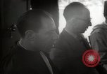 Standbild US-Konsul Russell Brooks trifft sich mit lokalen Führern Casablanca Marokko, 1942, aus Sekunde 62 historischem Filmmaterial Videoclip 65675067424
