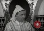 Standbild Sultan von Marokko Mohammed V in seinem Palast Marokko Nordafrika, 1942, aus Sekunde 43 historischem Filmmaterial Videoclip 65675067425