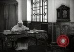 Standbild Sultan von Marokko Mohammed V in seinem Palast Marokko Nordafrika, 1942, aus Sekunde 60 historischem Filmmaterial Videoclip 65675067425