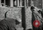 Standbild Mohammed V Sultan von Marokko Begleitung Gäste Marokko Nordafrika, 1942, aus Sekunde 54 historischem Filmmaterial Videoclip 65675067426
