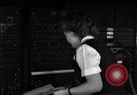 Standbild Electronic Numerical Integrator and Computer Pennsylvania United States USA, 1945, aus Sekunde 58 historischem Filmmaterial Videoclip 65675067434