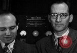 Standbild J Presper Eckert und John Mauchly mit ENIAC Pennsylvania United States USA, 1945, aus Sekunde 27 historischem Filmmaterial Videoclip 65675067436