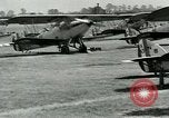 Standbild der Royal Air Force Vereinigtes Königreich, 1940, aus Sekunde 13 historischem Filmmaterial Videoclip 65675067440