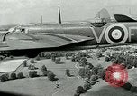 Standbild Royal Air Force Training Vereinigtes Königreich, 1940, aus Sekunde 6 historischem Filmmaterial Videoclip 65675067441
