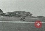 Standbild Royal Air Force Training Vereinigtes Königreich, 1940, aus Sekunde 36 historischem Filmmaterial Videoclip 65675067441
