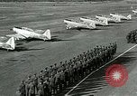 Standbild Royal Air Force Training Vereinigtes Königreich, 1940, aus Sekunde 60 historischem Filmmaterial Videoclip 65675067441