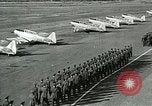 Standbild Royal Air Force Training Vereinigtes Königreich, 1940, aus Sekunde 61 historischem Filmmaterial Videoclip 65675067441