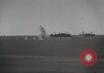 Standbild Anzio Hafen Invasion Anzio Italien, 1944, aus Sekunde 8 historischem Filmmaterial Videoclip 65675067454