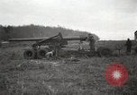 Standbild USA Artilleristen Einstellung bis 155mm lange Tom guns Anzio Italien, 1944, aus Sekunde 5 historischem Filmmaterial Videoclip 65675067456