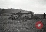 Standbild USA Artilleristen Einstellung bis 155mm lange Tom guns Anzio Italien, 1944, aus Sekunde 7 historischem Filmmaterial Videoclip 65675067456