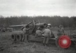 Standbild USA Artilleristen Einstellung bis 155mm lange Tom guns Anzio Italien, 1944, aus Sekunde 20 historischem Filmmaterial Videoclip 65675067456