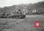 Standbild USA Artilleristen Einstellung bis 155mm lange Tom guns Anzio Italien, 1944, aus Sekunde 36 historischem Filmmaterial Videoclip 65675067456