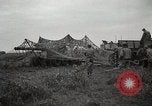 Standbild USA Artilleristen Einstellung bis 155mm lange Tom guns Anzio Italien, 1944, aus Sekunde 62 historischem Filmmaterial Videoclip 65675067456
