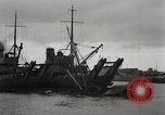Standbild Anzio Hafen Invasion Anzio Italien, 1944, aus Sekunde 33 historischem Filmmaterial Videoclip 65675067457
