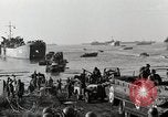 Standbild Anzio Anlandungen Anzio Italien, 1944, aus Sekunde 12 historischem Filmmaterial Videoclip 65675067460