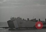 Standbild Anzio Anlandungen Anzio Italien, 1944, aus Sekunde 27 historischem Filmmaterial Videoclip 65675067461