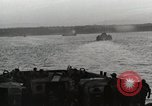 Standbild Anzio Anlandungen Anzio Italien, 1944, aus Sekunde 33 historischem Filmmaterial Videoclip 65675067461