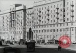 Immagine di Il Cremlino e la zona circostante Mosca Russia Unione Sovietica, 1943, secondo 34 filmato di repertorio 65675067476