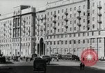 Immagine di Il Cremlino e la zona circostante Mosca Russia Unione Sovietica, 1943, secondo 35 filmato di repertorio 65675067476