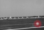 Image Airlift North Carolina United States USA, 1965, de la seconde 7 séquences d'archives historiques vidéo 65675067485