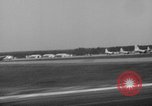Image Airlift North Carolina United States USA, 1965, de la seconde 13 séquences d'archives historiques vidéo 65675067485