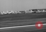Image Airlift North Carolina United States USA, 1965, de la seconde 28 séquences d'archives historiques vidéo 65675067485