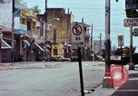 Standbild Heckenschützen auf Truppen Dominikanische Republik, 1965, aus Sekunde 29 historischem Filmmaterial Videoclip 65675067489