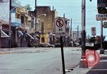 Standbild Heckenschützen auf Truppen Dominikanische Republik, 1965, aus Sekunde 30 historischem Filmmaterial Videoclip 65675067489
