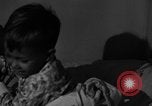 Standbild Familie der amerikanischen Automobil Arbeiter Detroit Michigan USA, 1950, aus Sekunde 52 historischem Filmmaterial Videoclip 65675067510