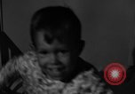 Standbild Familie der amerikanischen Automobil Arbeiter Detroit Michigan USA, 1950, aus Sekunde 53 historischem Filmmaterial Videoclip 65675067510