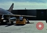 Standbild Flight Line control Vietnam, 1967, aus Sekunde 3 historischem Filmmaterial Videoclip 65675067511