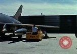 Standbild Flight Line control Vietnam, 1967, aus Sekunde 5 historischem Filmmaterial Videoclip 65675067511