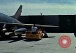 Standbild Flight Line control Vietnam, 1967, aus Sekunde 7 historischem Filmmaterial Videoclip 65675067511