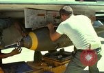 Standbild Flight Line control Vietnam, 1967, aus Sekunde 17 historischem Filmmaterial Videoclip 65675067511