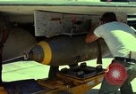 Standbild Flight Line control Vietnam, 1967, aus Sekunde 19 historischem Filmmaterial Videoclip 65675067511