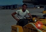 Standbild Flight Line control Vietnam, 1967, aus Sekunde 23 historischem Filmmaterial Videoclip 65675067511