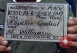 Standbild Flight Line control Vietnam, 1967, aus Sekunde 40 historischem Filmmaterial Videoclip 65675067511