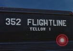 Standbild Flight Line control Vietnam, 1967, aus Sekunde 50 historischem Filmmaterial Videoclip 65675067512