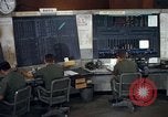 Standbild Flight Line control Vietnam, 1967, aus Sekunde 15 historischem Filmmaterial Videoclip 65675067513