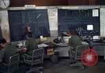 Standbild Flight Line control Vietnam, 1967, aus Sekunde 19 historischem Filmmaterial Videoclip 65675067513